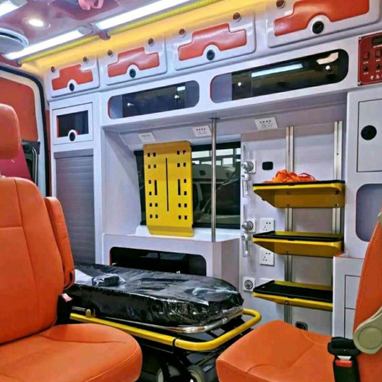 天安乡长途救护车护送病人租赁价格